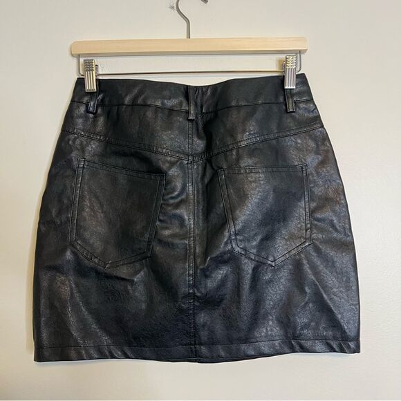 LIONESS Thank You Next Black Faux Leather Mini Skirt - Size Medium - Picture 6 of 9